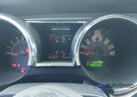 2007 Ford Mustang Gt Deluxe/Gt Premium from USA, damaged, VIN 1ZVHT85HX75318578